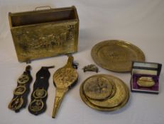 Various brass including a magazine rack