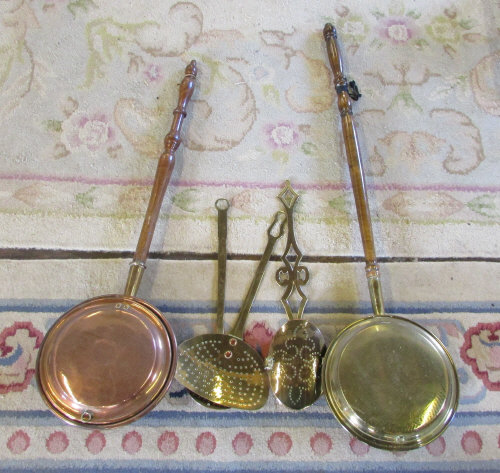 Various brass ware inc bed pans