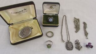 Assorted silver jewellery inc rings, fob