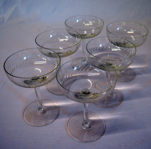 Set of 6 champagne coups