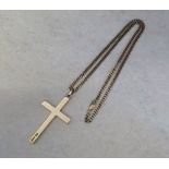 9ct gold cross and chain total weight 19
