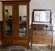 Edwardian bedroom furniture comprising o