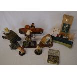 Various figures of birds / owls, small m