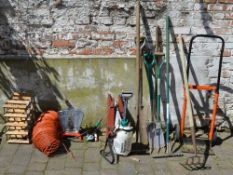 Garden tools, pressure sprayer, gas heat