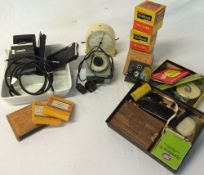 Various items of vintage photographic eq