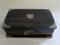 Wooden cigarette box (possibly coromande