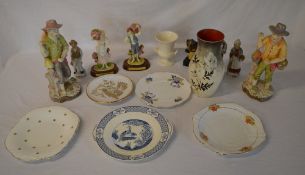 Various ceramics including Leonardo figu