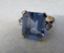 9ct gold topaz and spinel ring size I