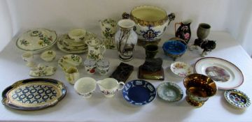 Various ceramics inc Wedgwood, Royal Cro