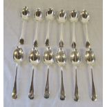 12 silver dessert spoons Sheffield 1934/