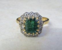 18ct gold emerald and diamond ring size