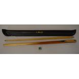 Riley snooker / pool cue with chalk and