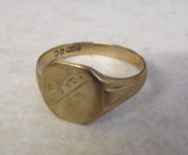 9ct gold ring weight 3.4 g size V