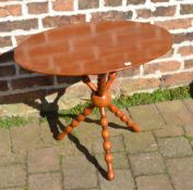 Small cricket table