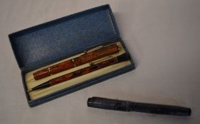 Swan pen and pencil in case and Lizard s