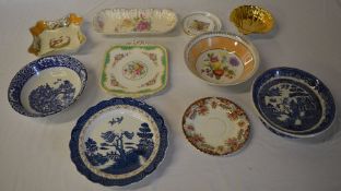 Various ceramics including Willow patter