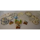 Ceramic cake stands, figures of birds, t