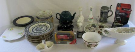Assorted ceramics etc inc Poole, Aynsley