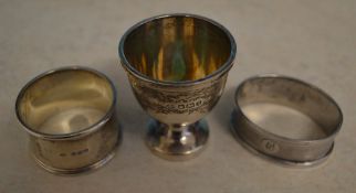 Silver egg cup and 2 napkin rings, total