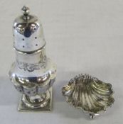 Silver pepper pot Birmingham 1901 and di