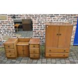 1930s suite (dressing table and cabinet)