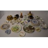 Various ceramics including Alvingham, We