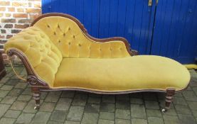 Victorian chaise longue