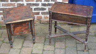 2 small desks