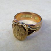 9ct gold ring with miniature locket weig