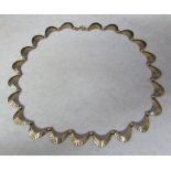 9ct gold scalloped necklace length 39 cm