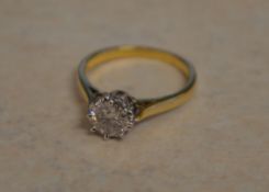 18ct gold solitaire ring, approx diamond