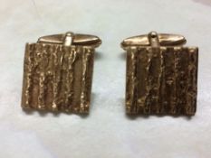 Pair of 9ct gold cufflinks weight approx