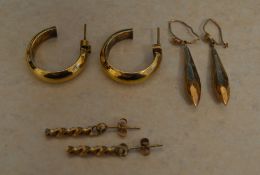 3 pairs of 9ct gold earrings, approx wei