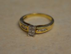 18ct gold diamond ring, with 6 central s