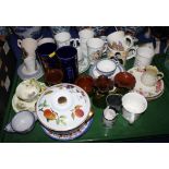 A Royal Worcester "Evesham" casserole dish, assorted decorative cups and saucers and other items