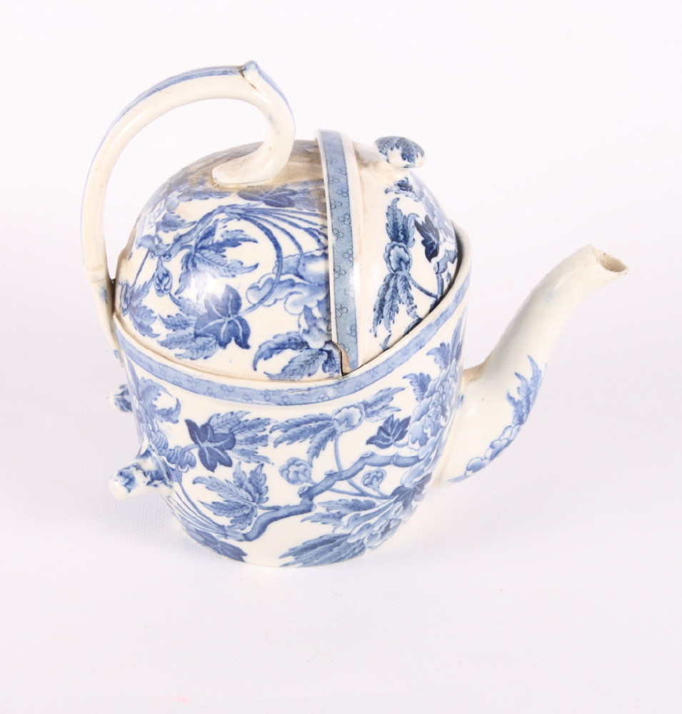 A Wedgwood Patent SYP teapot with peony decoration