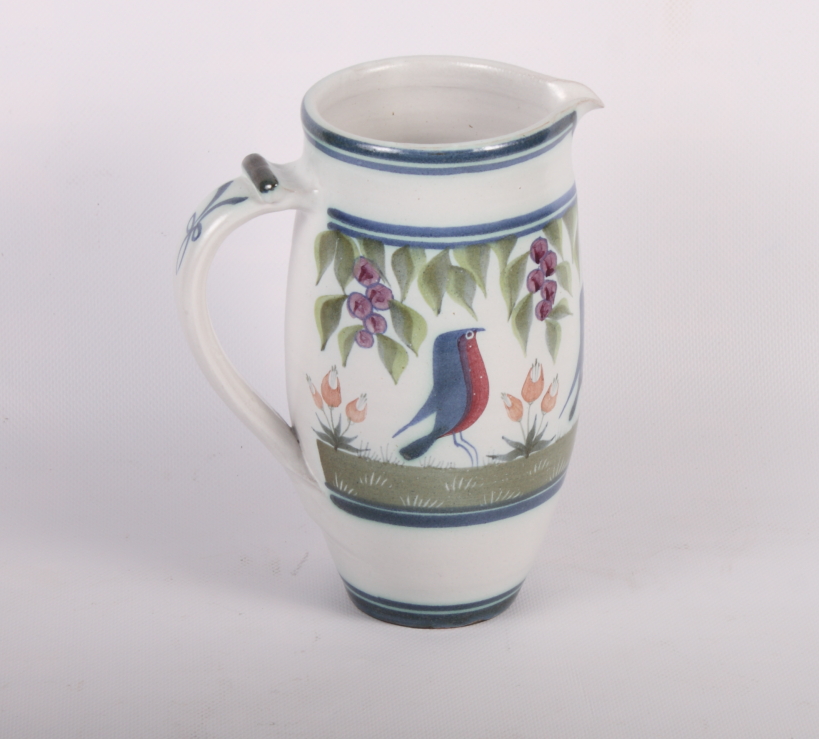 A Laurence McGowan stoneware jug with robin decoration, 8" high, a smaller companion jug, 5 1/2" - Image 3 of 10