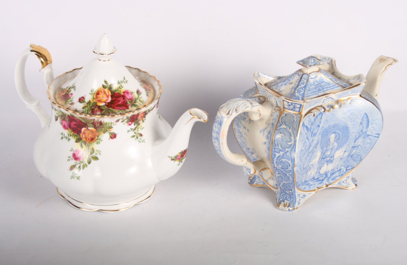 A Royal Albert "Old Country Roses" china teapot, a Wedgwood "Turquoise Florentine" teapot and