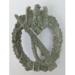 A WW2 Nazi Infantry Assault Badge; 6cm long.