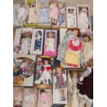 Nineteen contemporary boxed and 'as new' collectors dolls, various sizes.