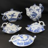 Five modern Chinese blue and White tea p