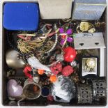 A tray of costume jewellery.