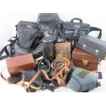 A large quantity of retro and vintage le