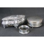 Two HM silver trinket boxes; one with repoussé floral design hallmarked Birmingham 1902, 3.