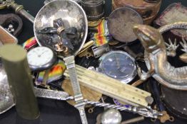 TWO SILVER APOSTLE SPOONS, ONE WITH REMNANTS OF GILDING TOGETHER WITH A QUANTITY OF COLLECTABLES