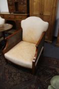 AN EDWARDIAN SATINWOOD SHERATON STYLE THREE PIECE BERGERE SUITE