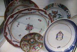 A GROUP OF CHINESE EXPORTWARE, 18TH.C.AND LATER TO INCLUDE A PAIR OF ARMORIAL SAUCER DISHES.