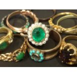 A selection of assorted rings (10)