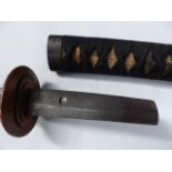 A JAPANESE WAKIZASHI, 43.5cm BLADE WITH CLEAR HAMON, FULLY BOUND TSUKA, FLORAL AND BUTTERFLY MENUKI,