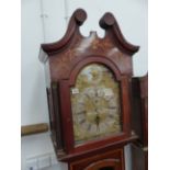 AN EARLY 20TH.C.MAHOGANY AND INLAID LONGCASE CLOCK WITH UNSIGNED ARCH BRASS DIAL AND SILVERED
